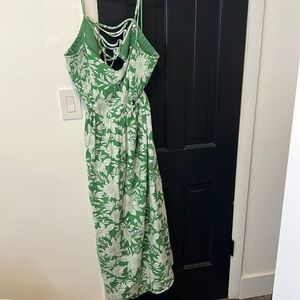 American Eagle Womens maxi summer dress. Floral print